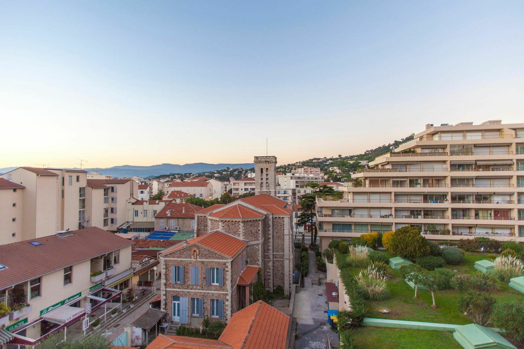 La Licorne Apartment 2 Cannes Exterior photo